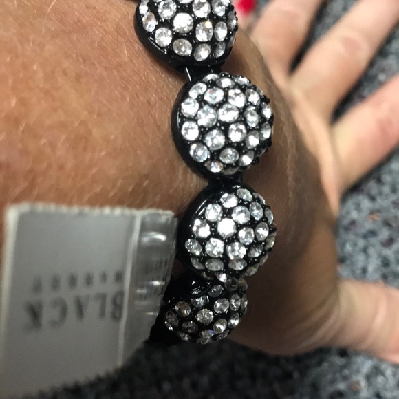 NWT WHBM Black Rhinestone Magnetic Closure Bangle - Picture 4 of 5
